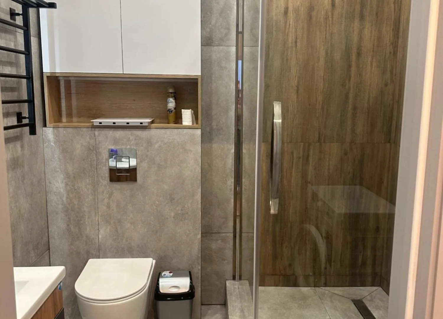 Ferienwohnung Daily short term flat Almaty