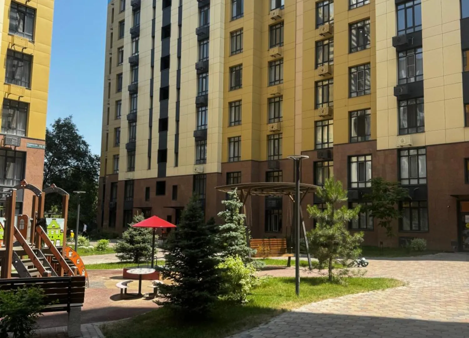 Apartment Ferienwohnung Daily short term flat Almaty